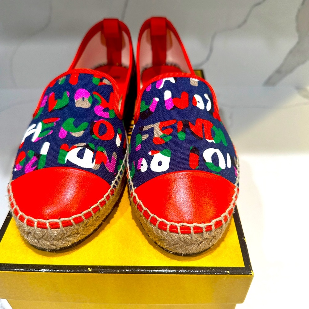 NEW FENDI ESPADRILLES Graffiti Canvas & LEATHER Multicolor Sz 37, US 7